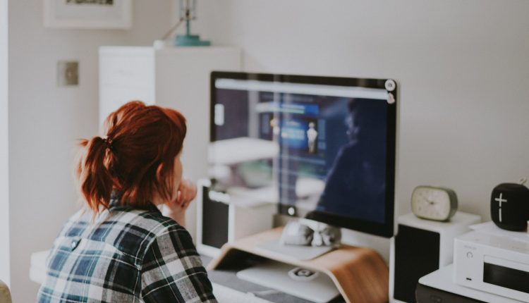 Establish an Online Presence With Builder.ai