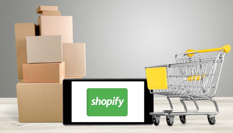 Top 8 Shopify Themes in 2022: Improve User Experience for Better Products Selling