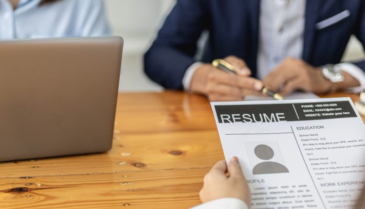 4 Best Resume Writing Services: Allow Professionals To Write a CV for You