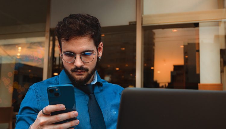 How Do I Set up a VPN on My Phone